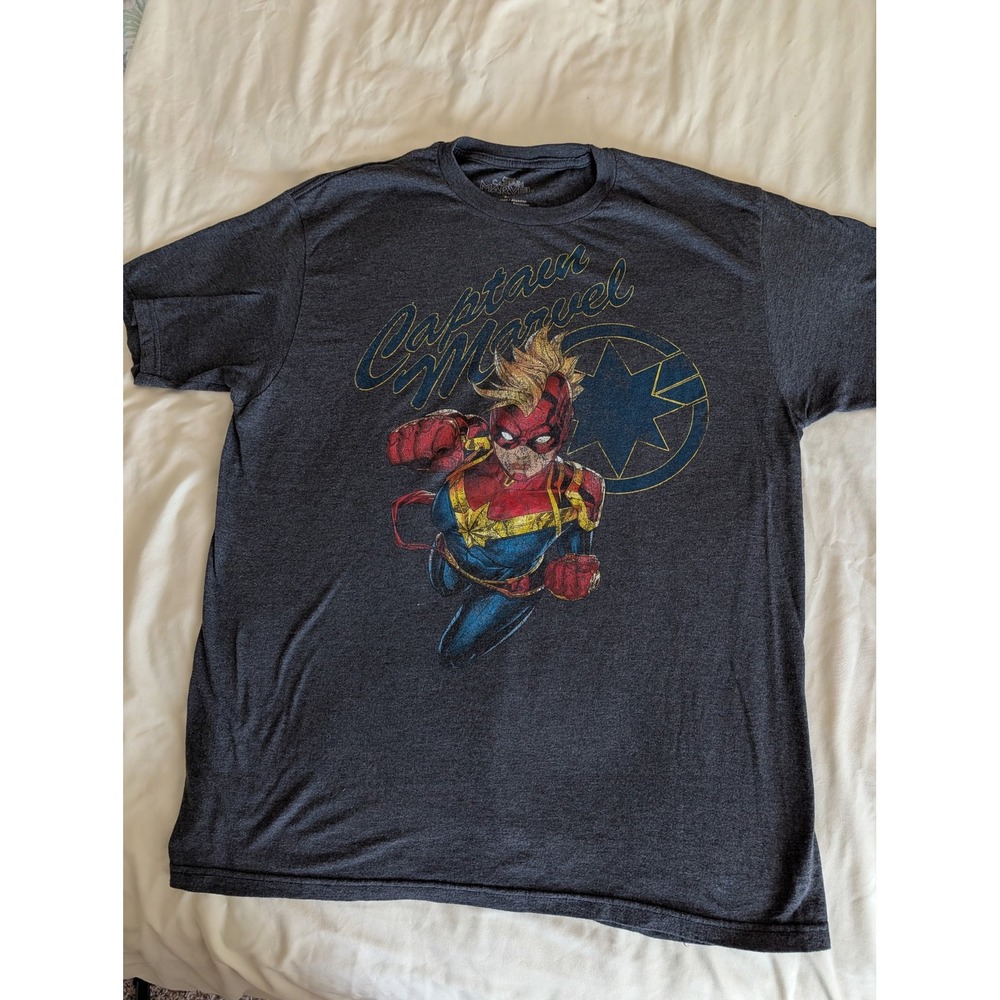 Marvel Captain Marvel Graphic T-Shirt Mens Large Heather Charcoal Grey MCU Tee‎